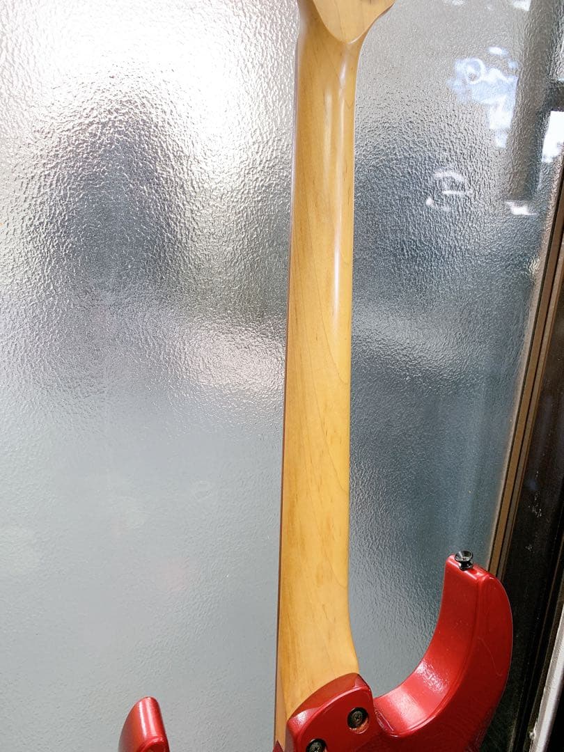 。FERNANDES フェルナンデス　エレキギター　レッド