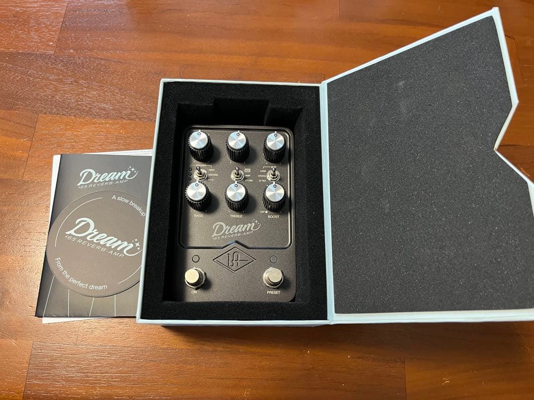 ギター UNIVERSAL AUDIO UAFX DREAM'65