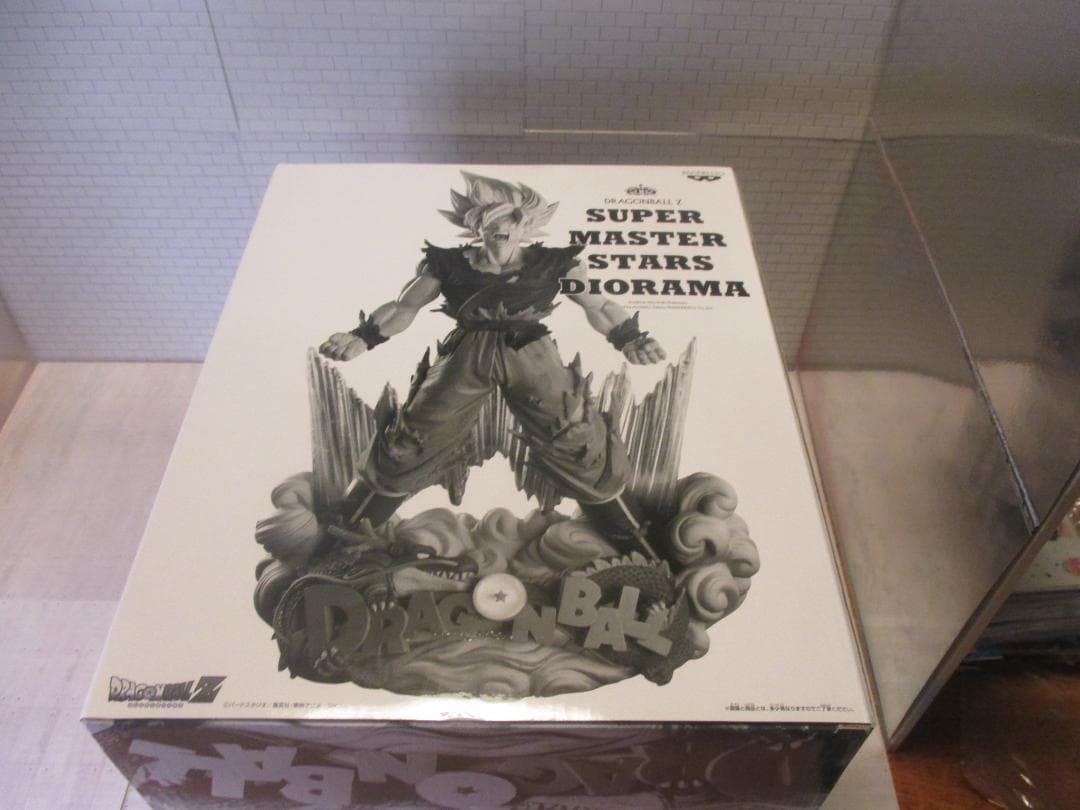 ト*ガ様 【送込未開封】SMSD　ドラゴンボール　超サイヤ人孫悟空フィギュア　C