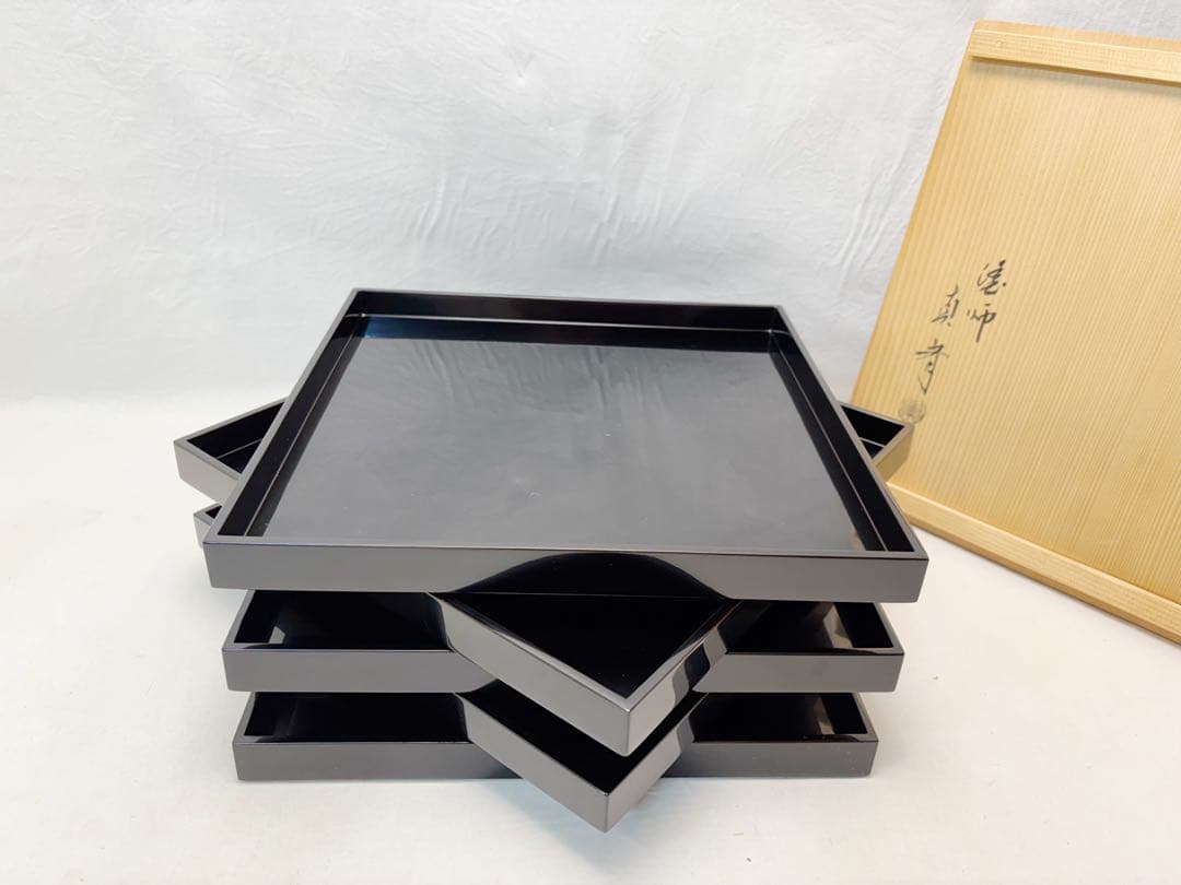 未使用 懐石道具 塗師 真斉作 利休好 木製黒真塗 折敷膳 会席膳 5客揃 共箱