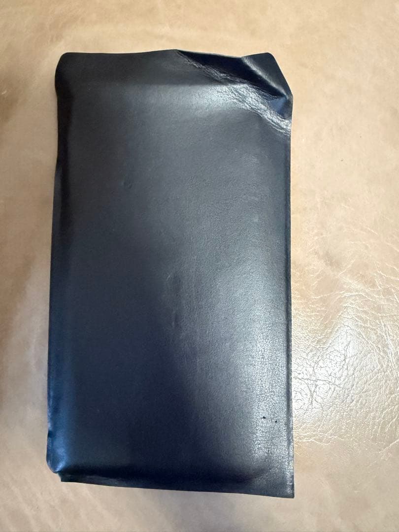 YOLK Solar Paper ポータブルソーラーチャージャー