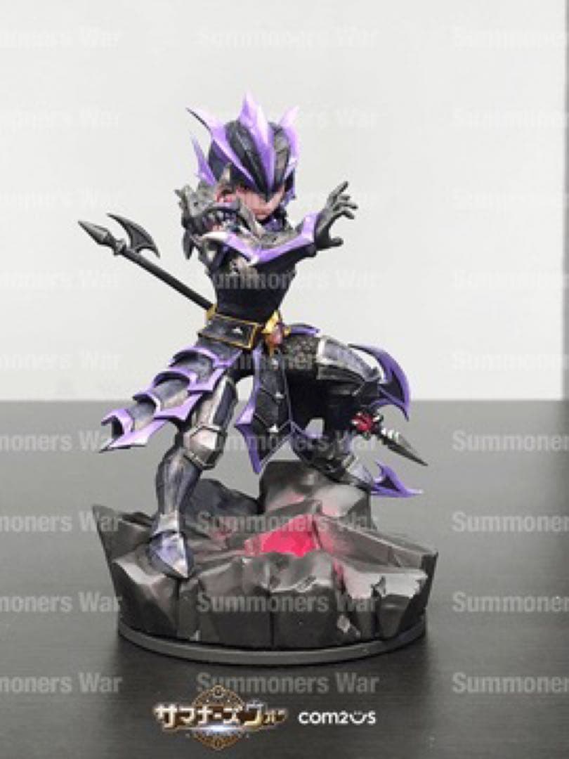 サマナーズウォー　フィギア　闇ドラゴンナイト　ラグドール