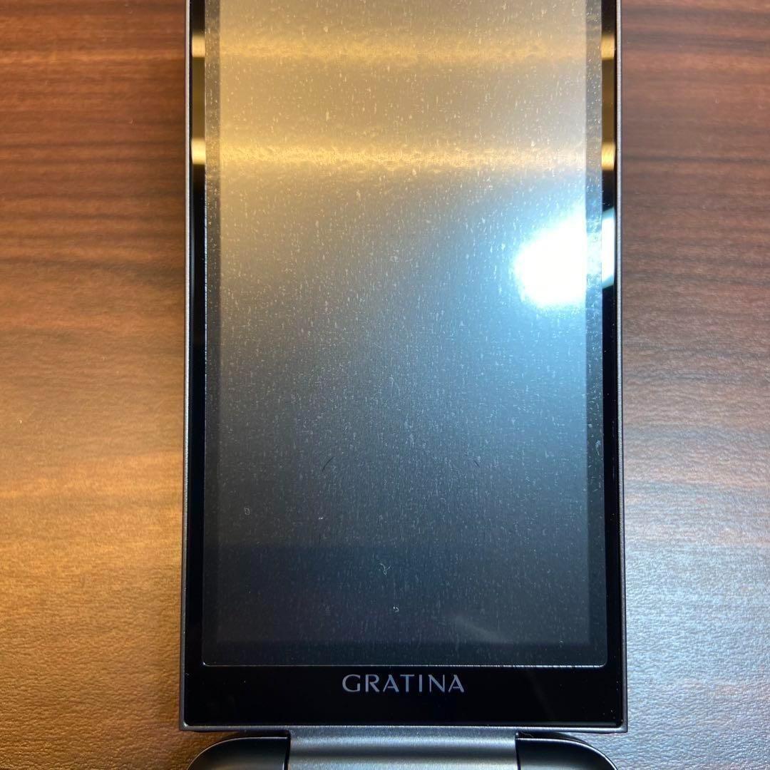 GRATINA グラティーナ KYF39SKA ガラケー 3079