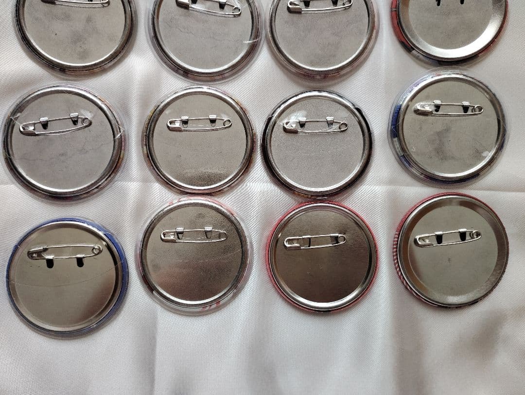 プロセカ 望月穂波 缶バッジ まとめ売り 41個 グリ缶 フォログラム缶バッジ