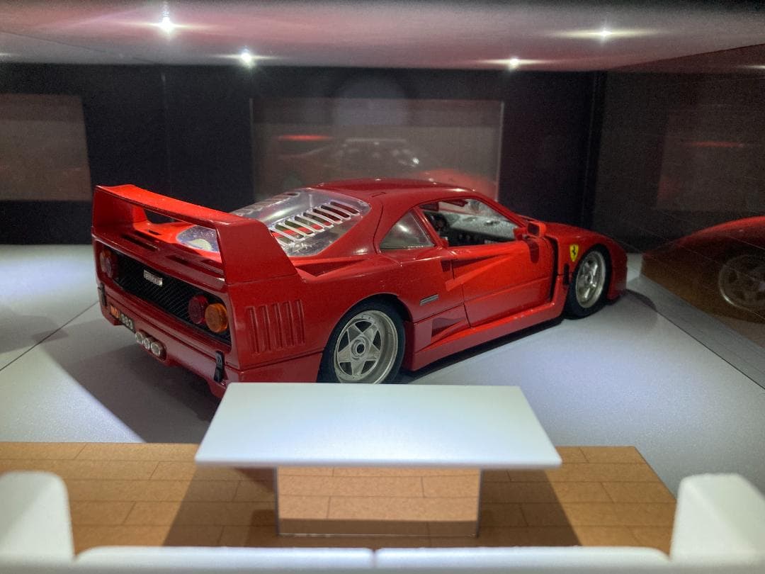 ミニカー専用ジオラマ：1/18 リビングタイプガレージⅠ／男の秘密基地ガレージ！