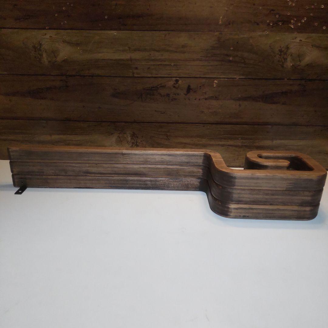 曲線デザイン　ウォールシェルフ　飾り棚　　ウォルナット　ファニー