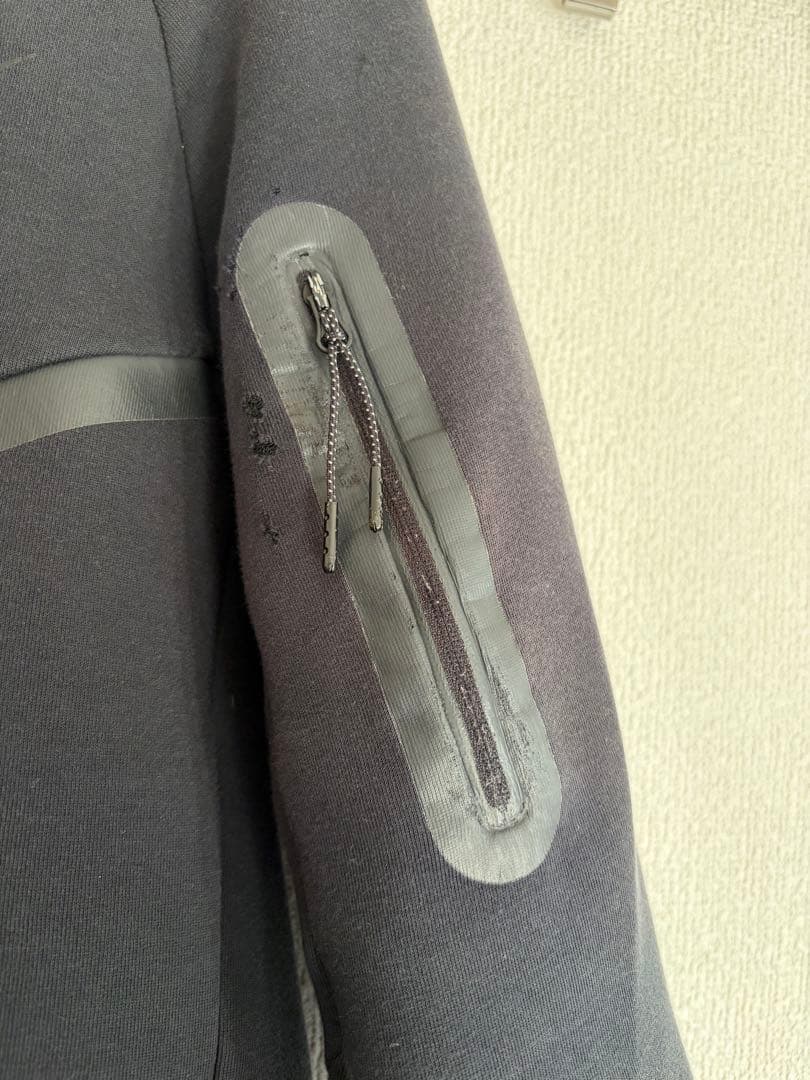 ナイキテックフリース　セットアップ　上下　ブラック　Sサイズ 赤タグ