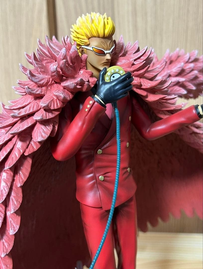 【稀少】ドフラミンゴ　フィギュア　Eon Studio