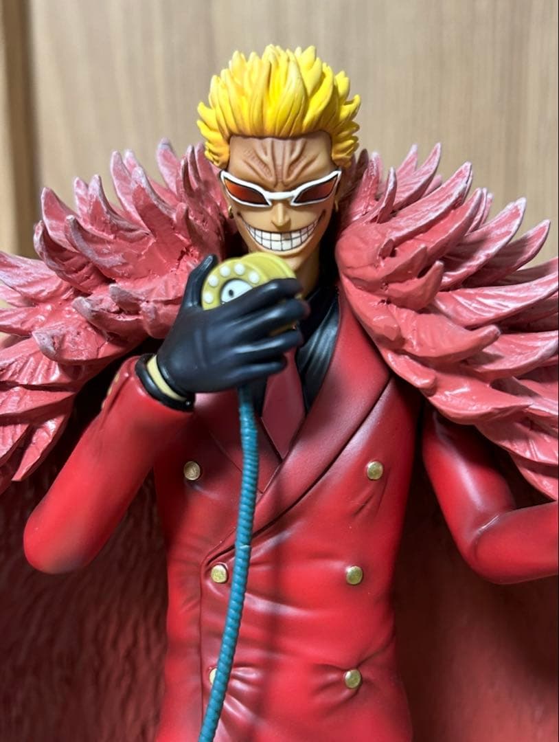 【稀少】ドフラミンゴ　フィギュア　Eon Studio