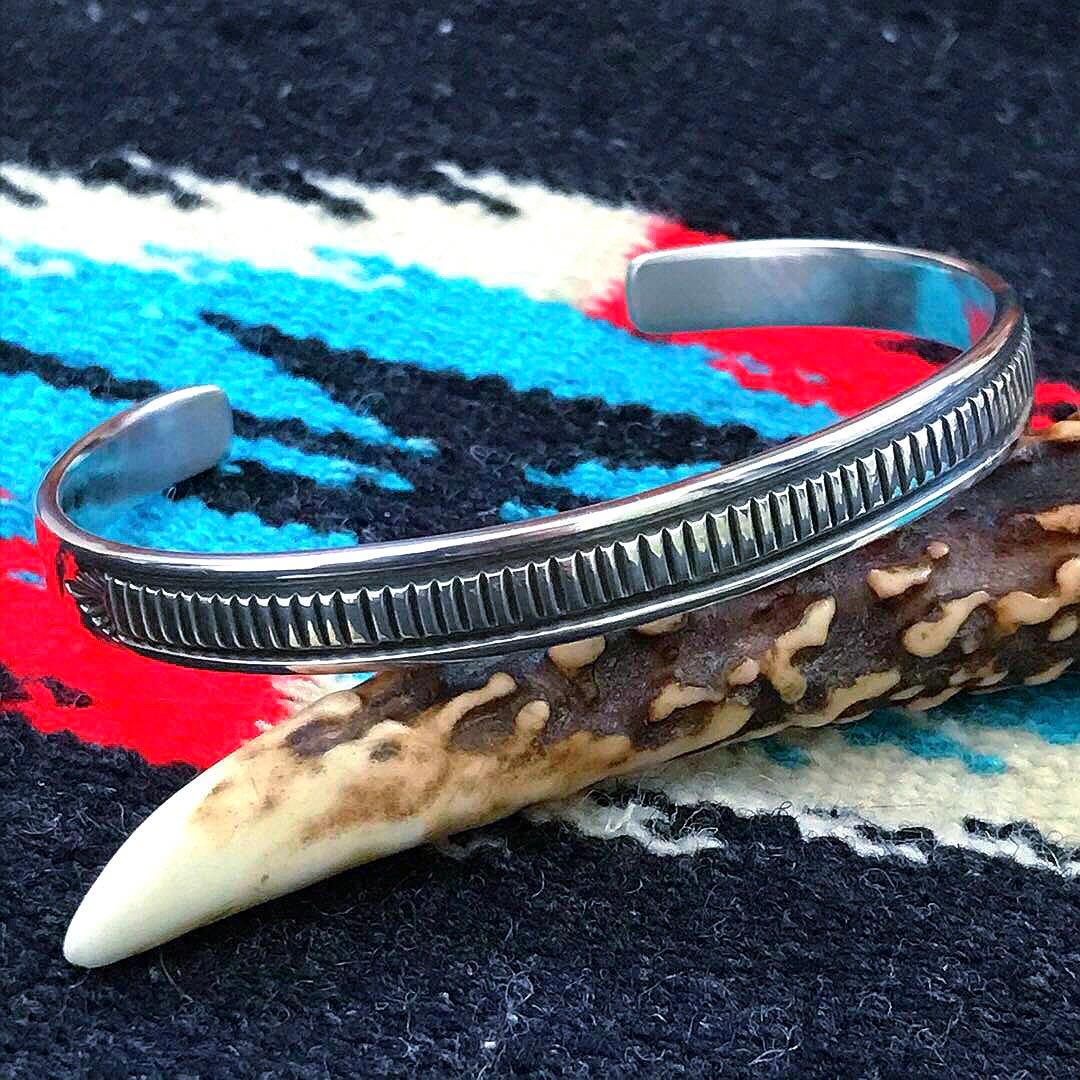 Indian Jewelry ブルースモーガン　　　シルバーバングル　　③