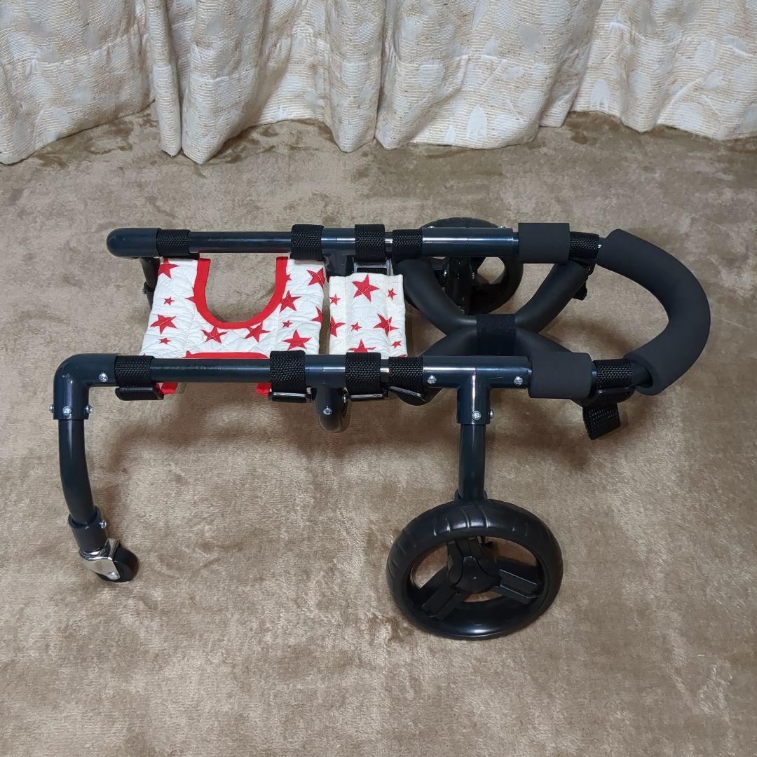 ワンちゃん4輪　リハビリ　食事補助　犬用車椅子　シニア補助　犬の歩行器