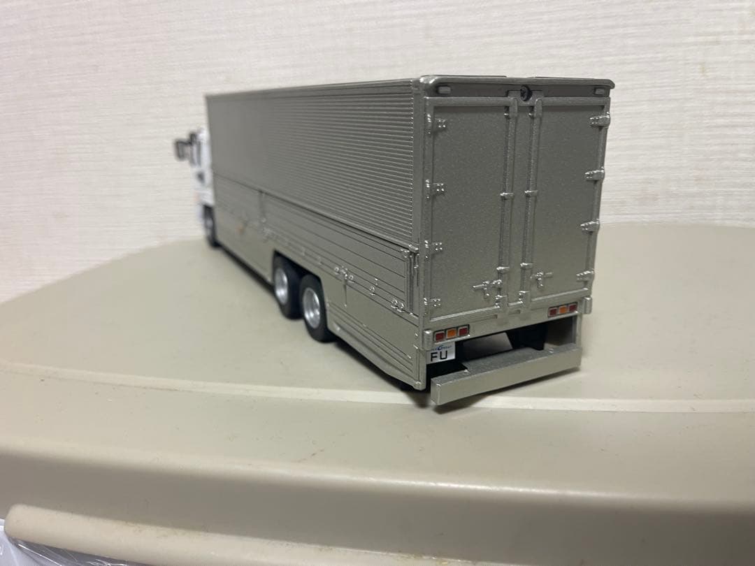 三菱 FUSO FU トラックミニカー　1/43スーパーグレート