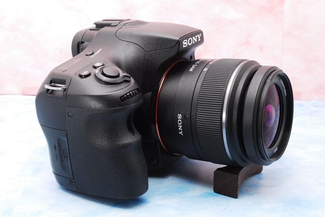 ソニー α65★一眼レフカメラ★高速連写＆高画質★超望遠レンズ付Wレンズ