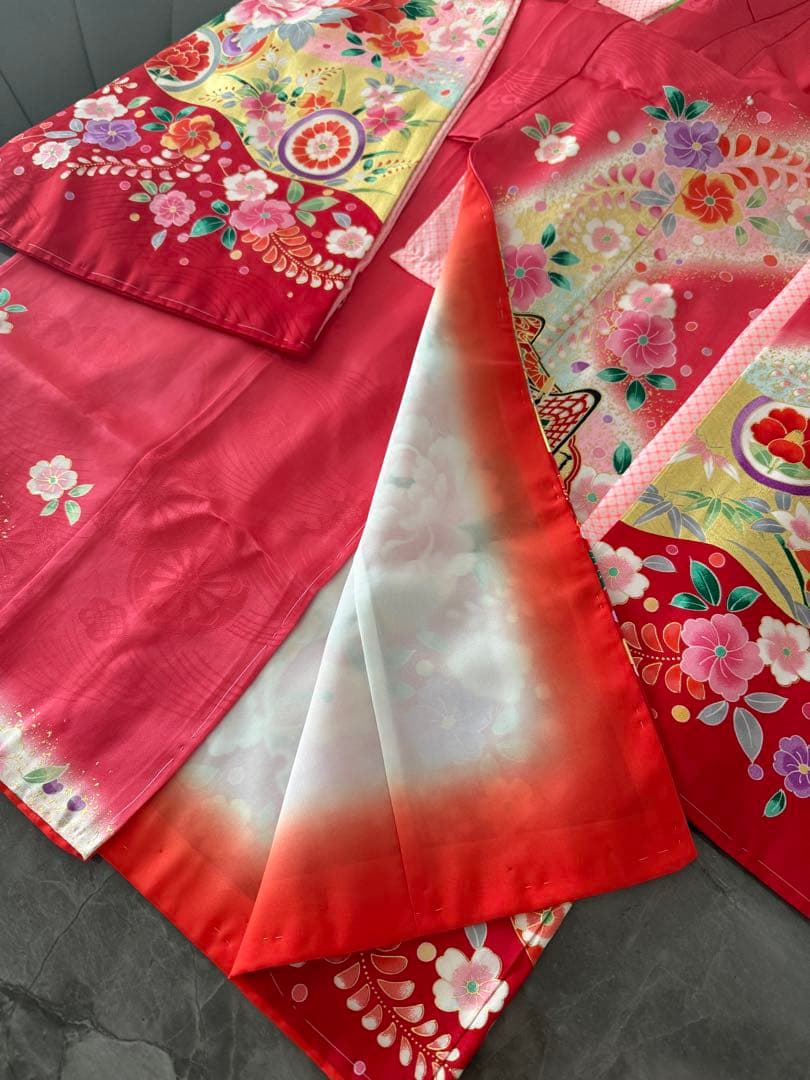 正絹四つ身　七五三　　長襦袢＆重ね襟付き　肩上げ済み