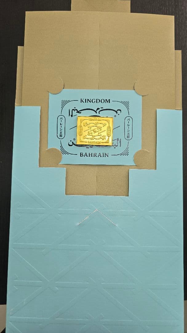 激レア❗非売品　関西万博　バーレーン王国　金と赤セート　ナシオナルデイピン