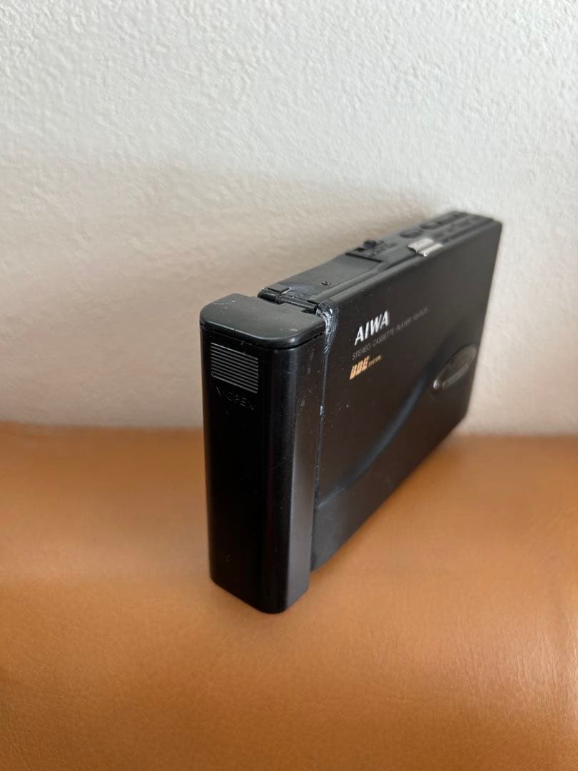 AIWA カセットプレーヤー HS-PL70 ジャンク品