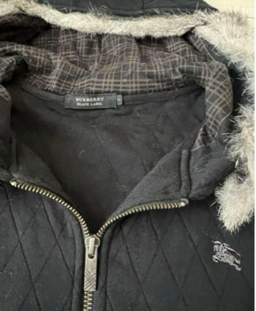 BURBERRY BLACK LABELパーカー 黒 ファー付きフード　サイズ２