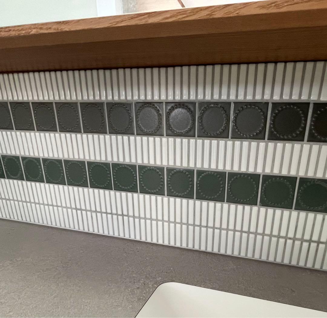 ミナペルホネン　タンバリンタイル　ダークグリーン26枚