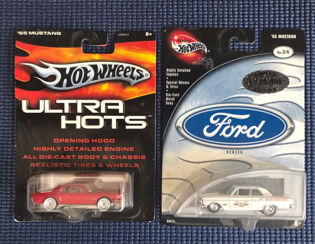ホットウィール '65MUSTANG 2台セット