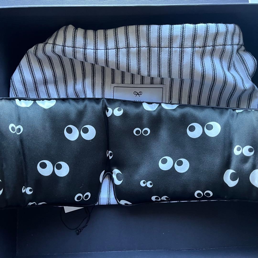 新品2.4万　ANYA HINDMARCH アイマスク Eyes
