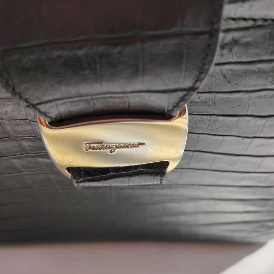 Ferragamo ブラック クロコダイル風 バッグ