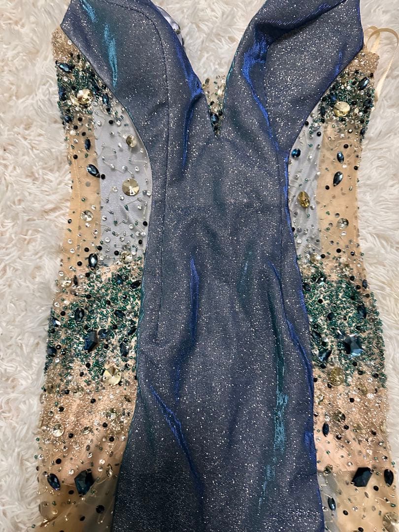 イルマ　IRMA ビーズ装飾 Vネックナイトドレス　キャバ