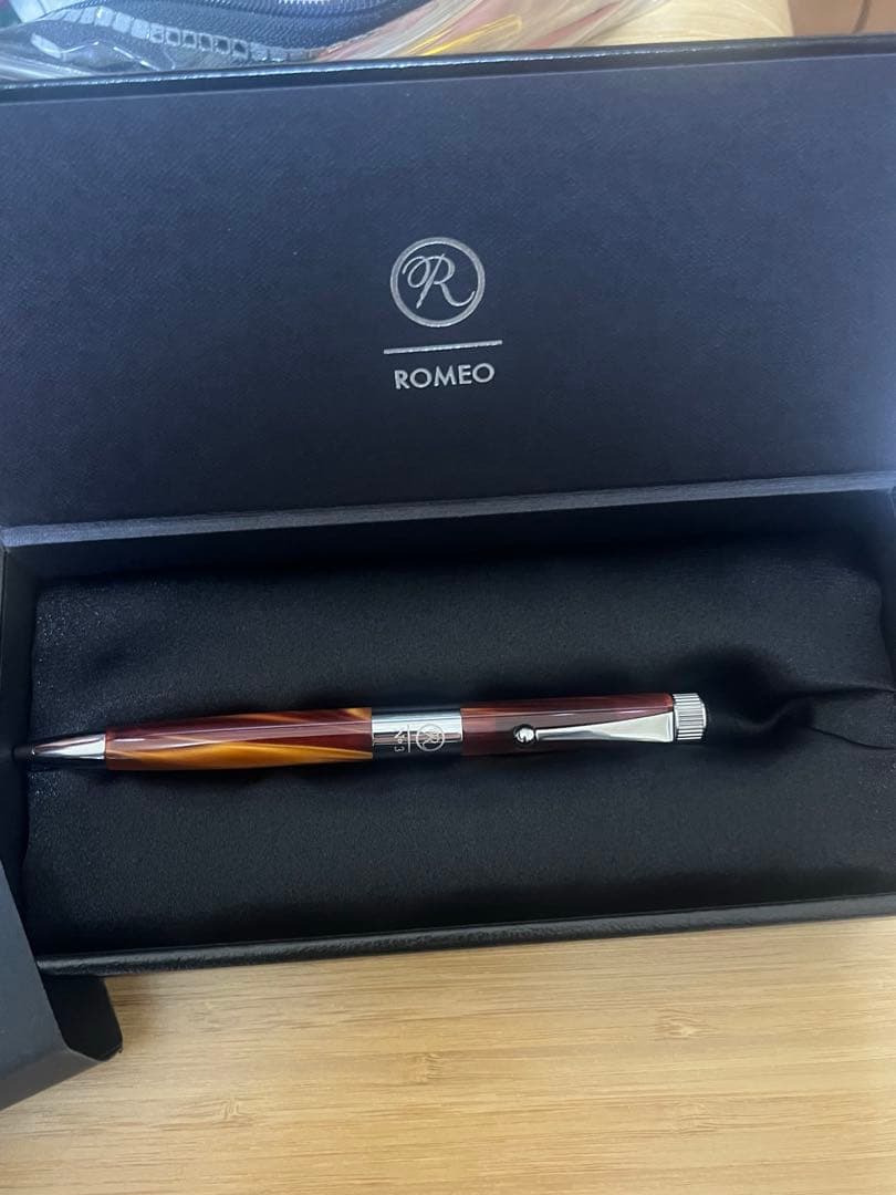 ROMEO No.3 細軸 イタリアンアンバー