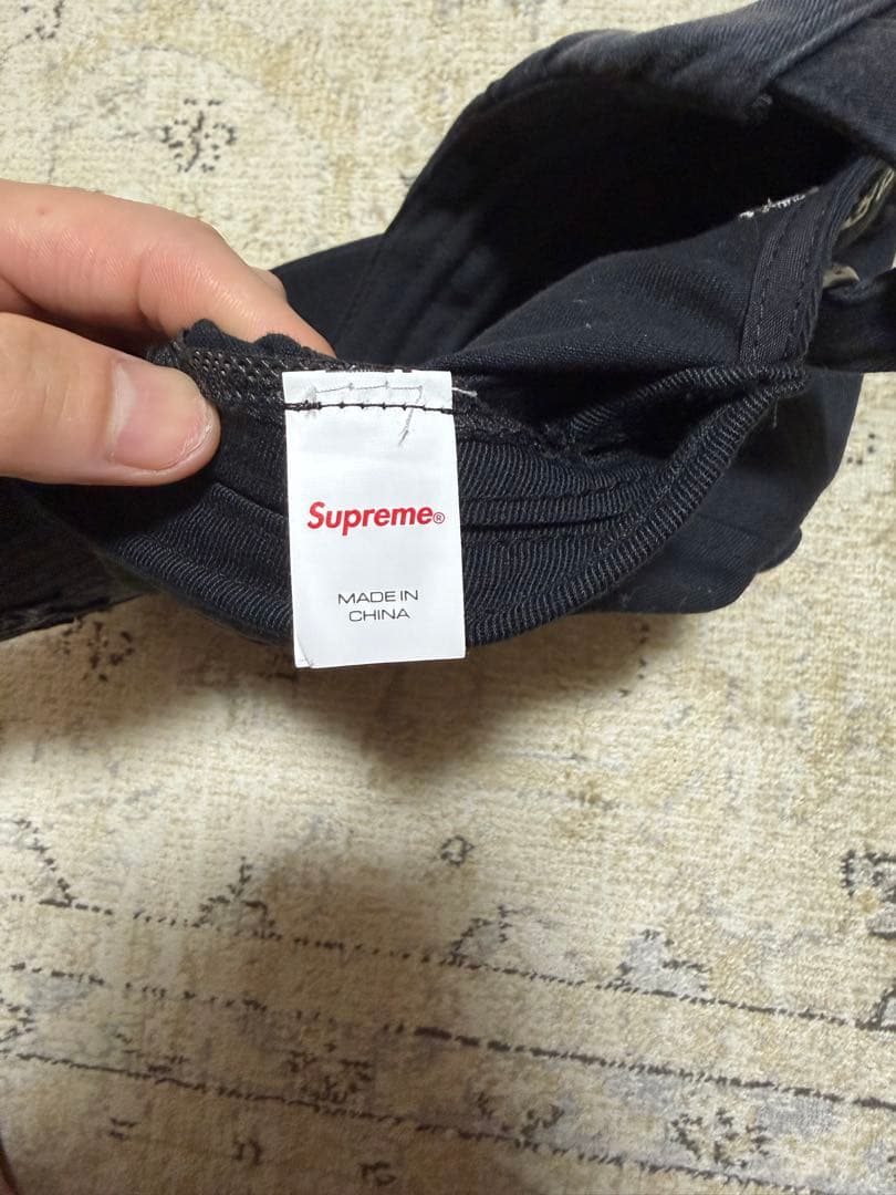 Supreme / Leather Applique 6-Panel (黒）