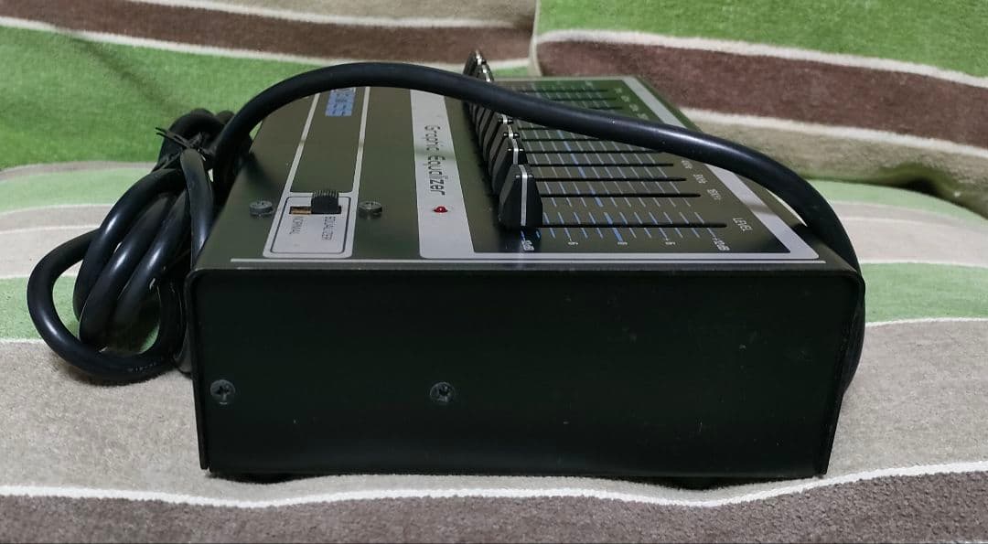 BOSS GE-10 グラフィックイコライザー