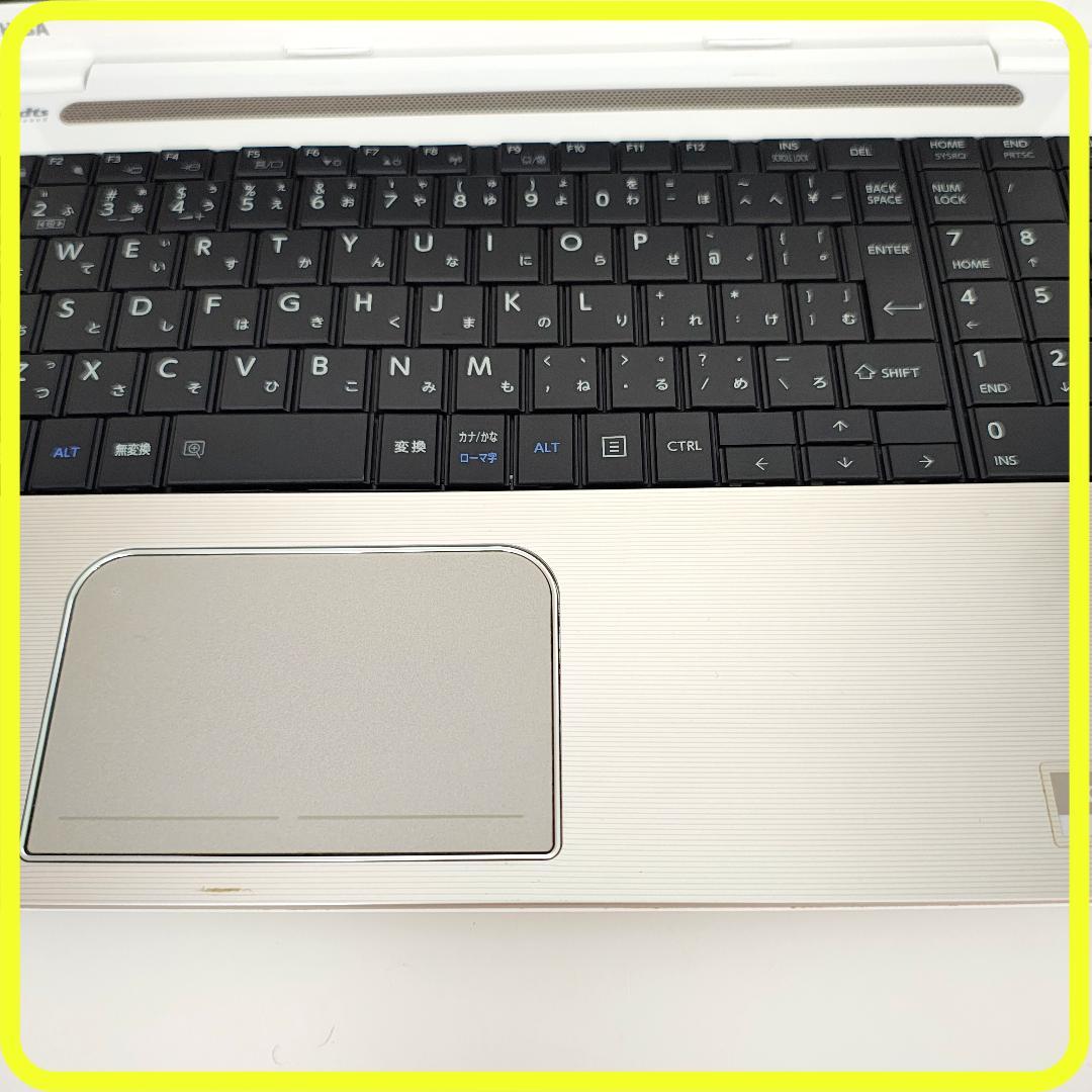 新品SSD256GB⭐️windows11　ノートパソコン　office　681