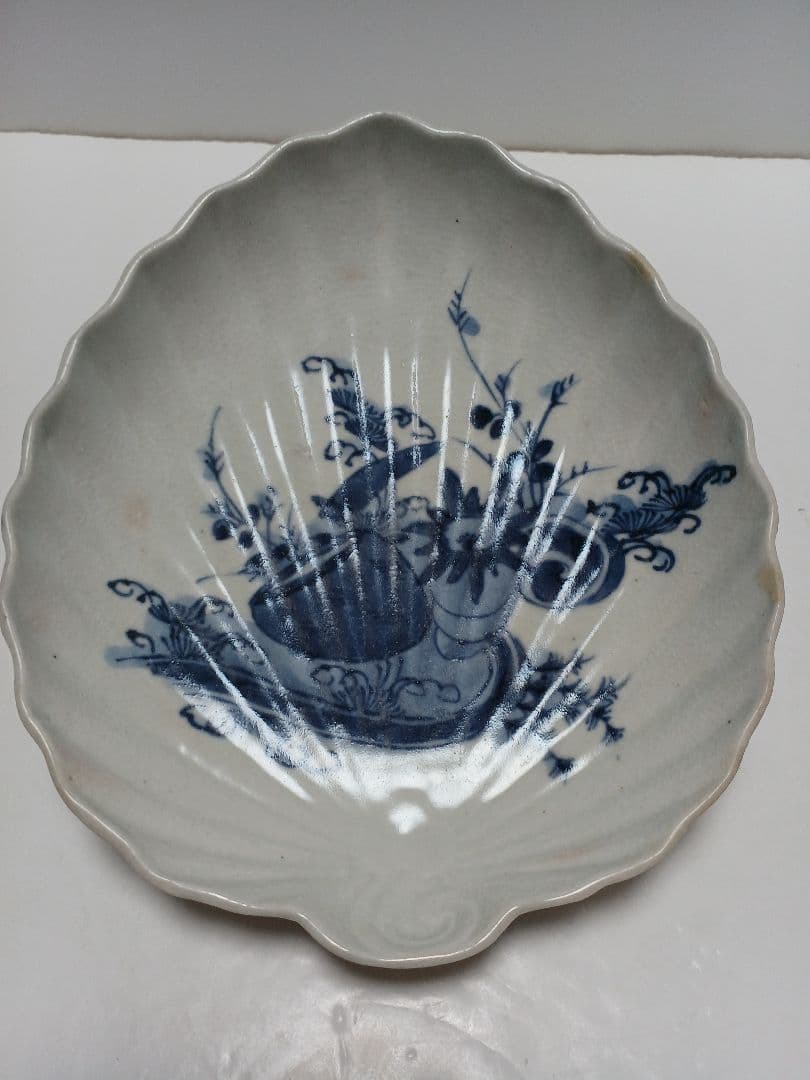 骨董　貝形皿　染付　正化年製　貫入