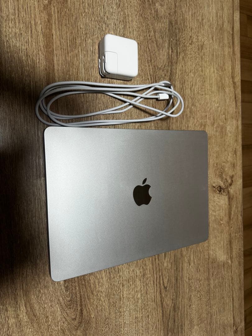 MacBook Air M2 13.6インチ 2023 シルバー