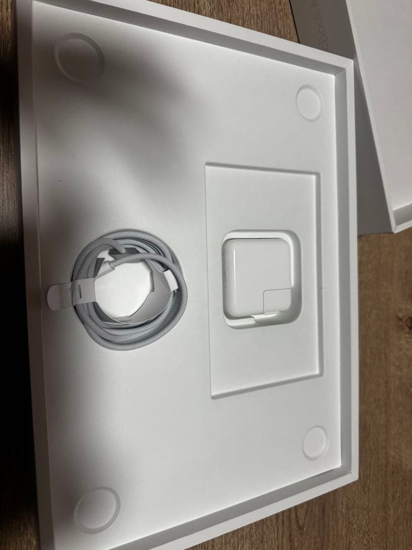 MacBook Air M2 13.6インチ 2023 シルバー