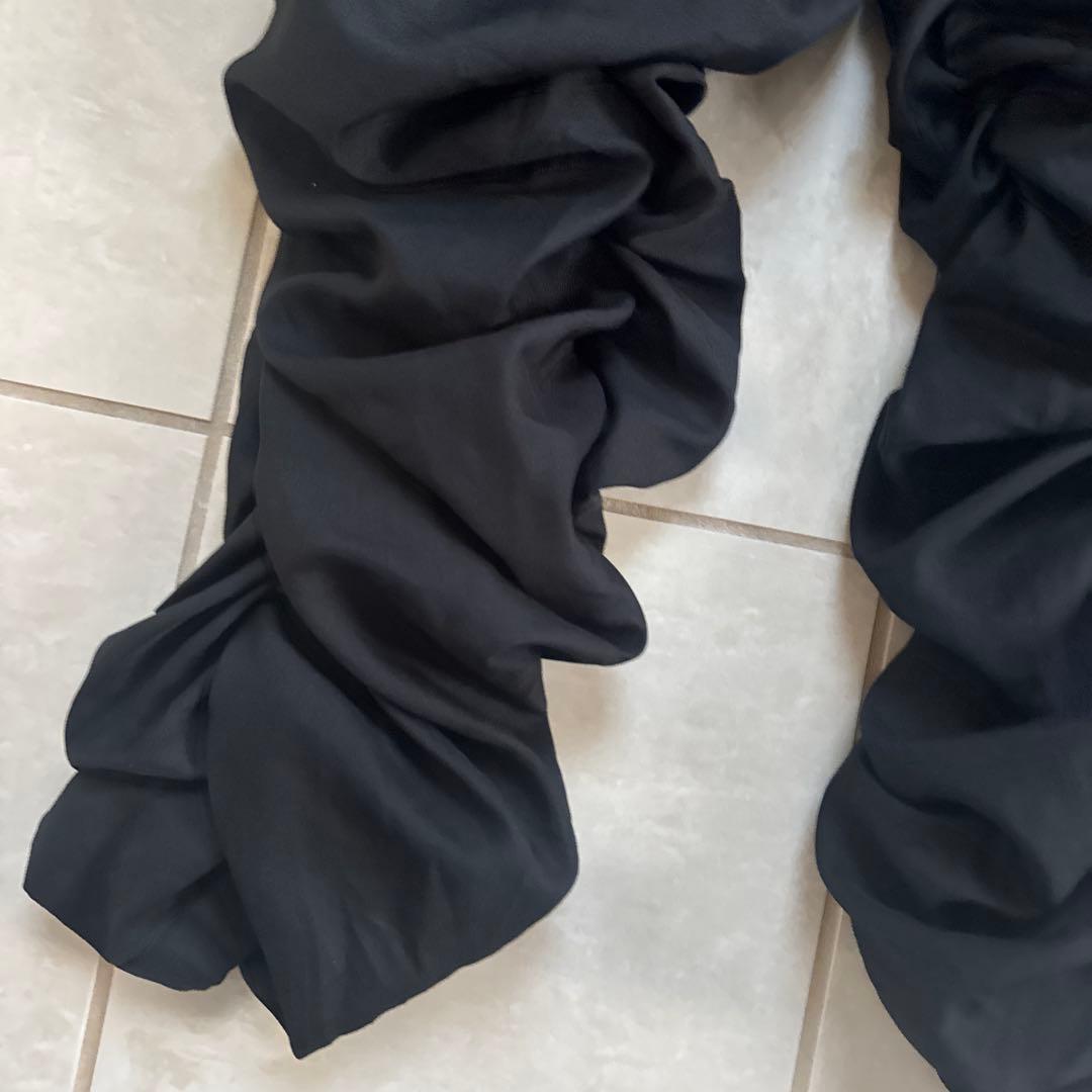 Land by MILKBOY 黒くしゅくしゅパンツ 赤い紐付き