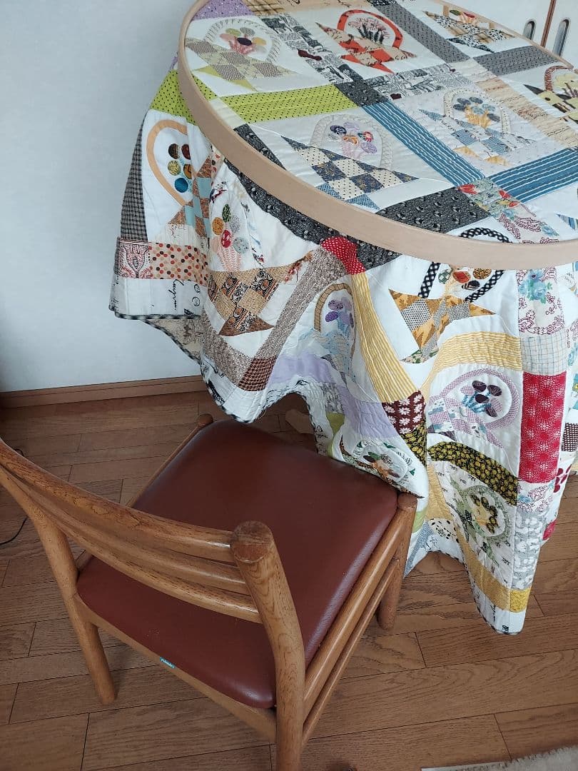 ヒンターバーグデザイン社キルティングフープ　特大　直径75㎝　新品未使用