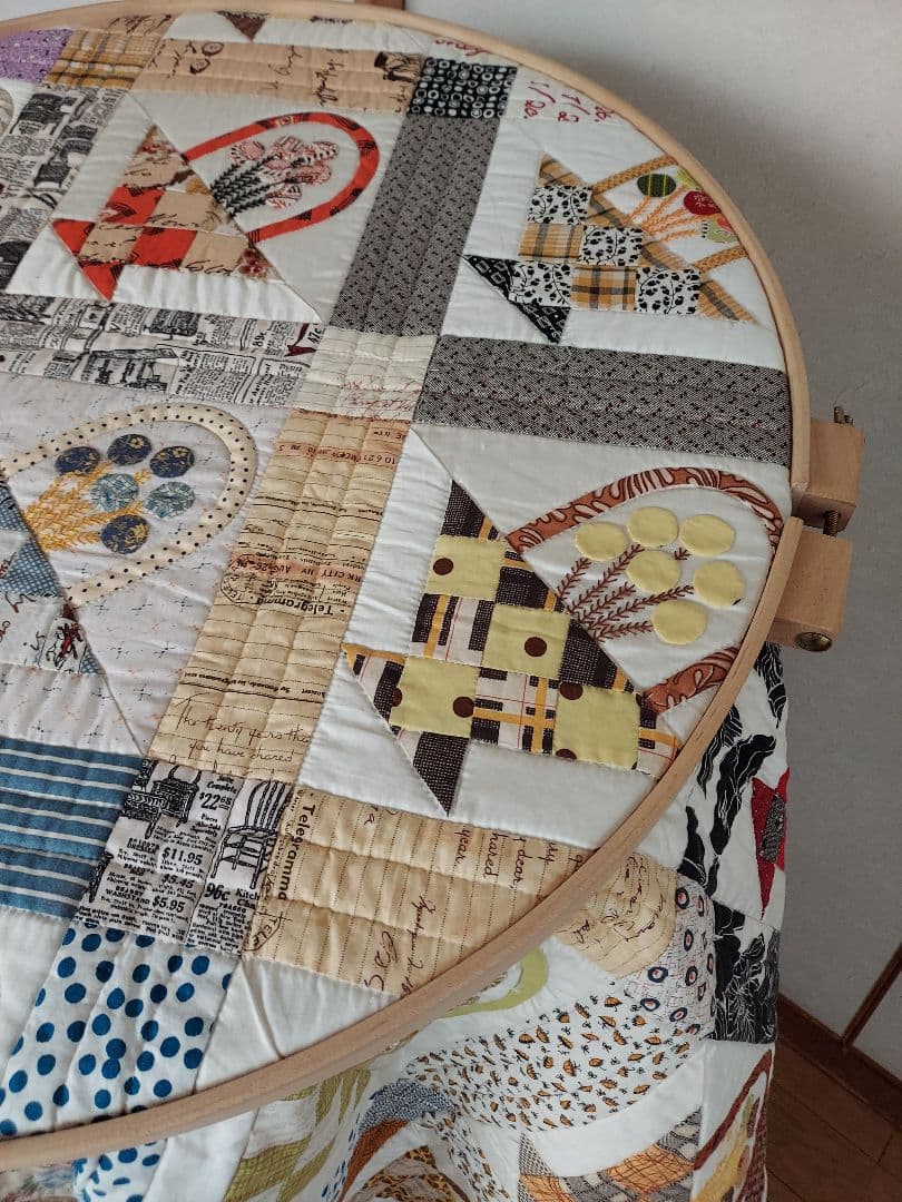 ヒンターバーグデザイン社キルティングフープ　特大　直径75㎝　新品未使用