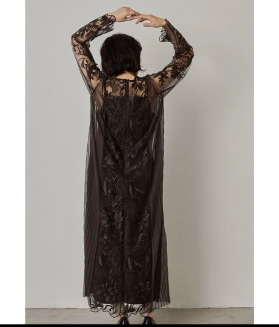 専用 niana エスニックサイドプリーツドレス オケージョンドレス L