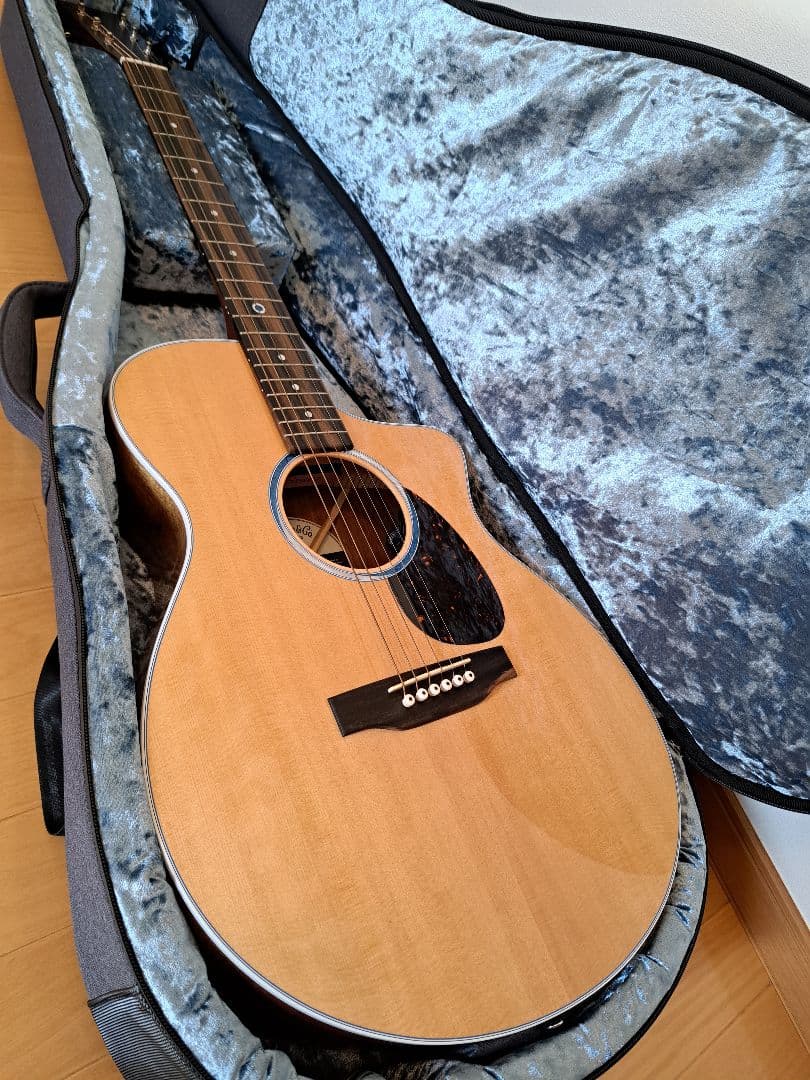 Martin SC-13E-1 エレアコ　美品ですが不要になりました ネック可変