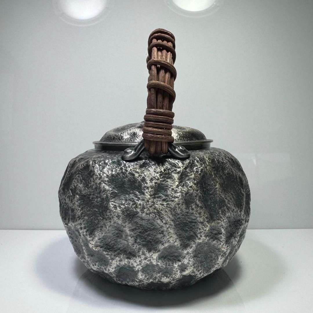 純銀製 一晃斎造 藏拙 貴石摘 藤手 湯沸 古美術品 銀瓶 純銀保証