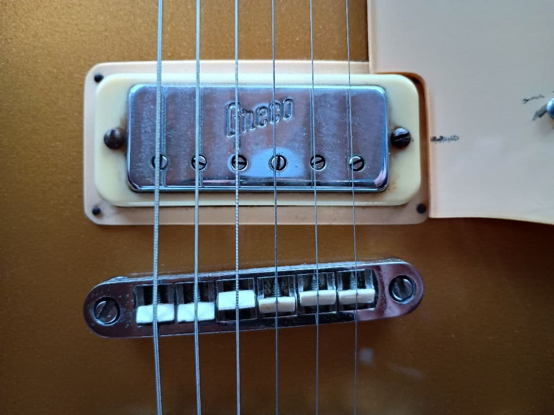 Greco EG-550GS レスポールデラックスタイプ ゴールドトップケース付