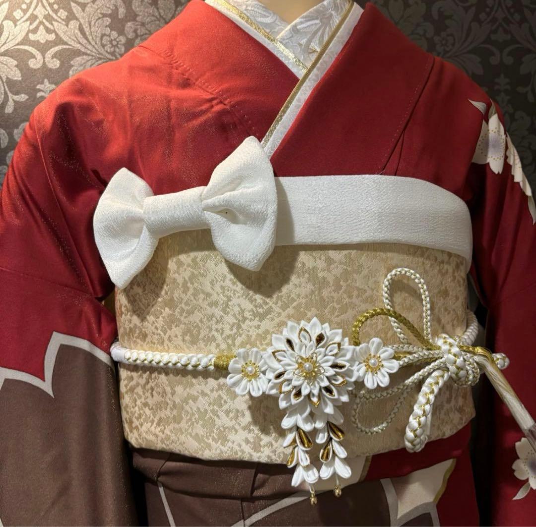 美品　作家物　牡丹　金通し　金駒刺繍　逸品　振袖　フルセット 振り袖