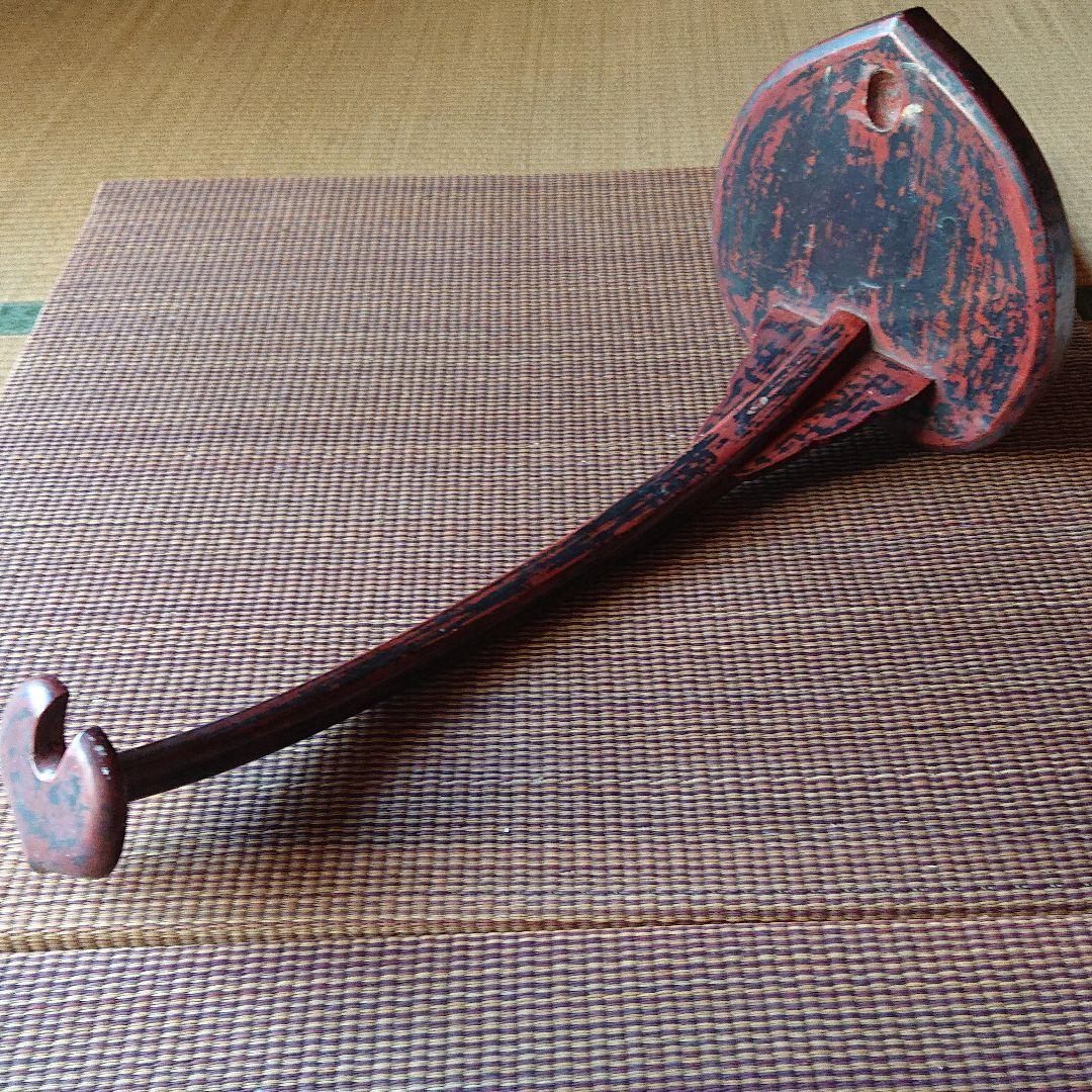 古い時代の刀盾 高さ６４cm