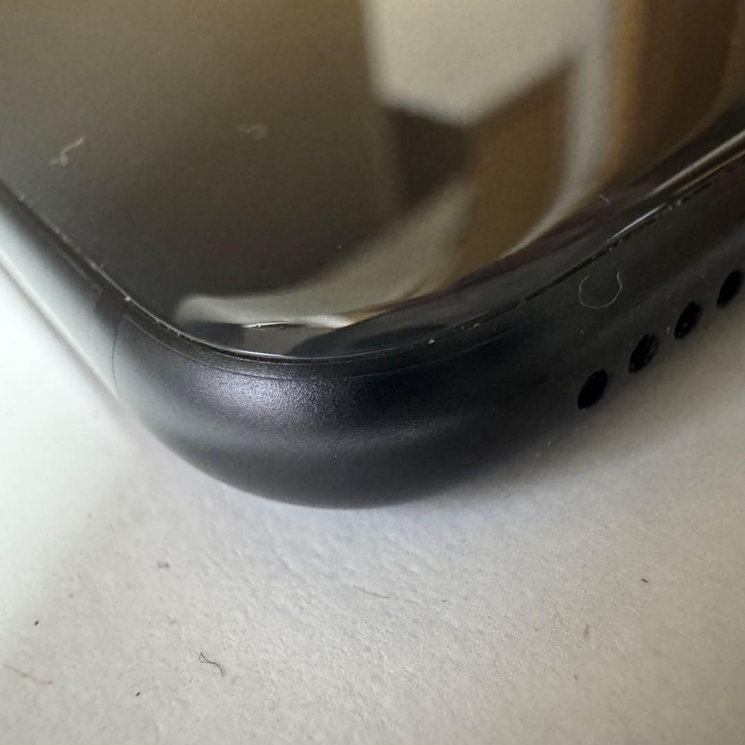 Apple iPhone SE (第2世代) ブラック 64GB 本体