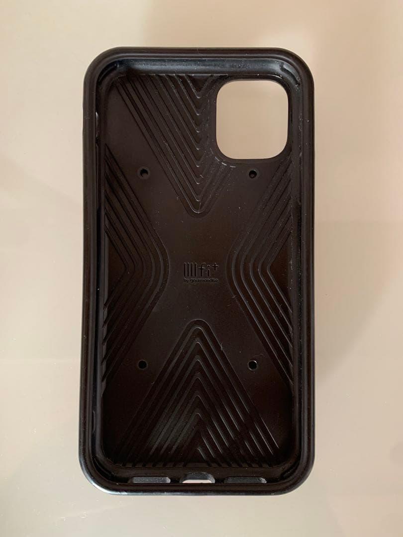 Apple iPhone 11 本体 レッド カバー付き