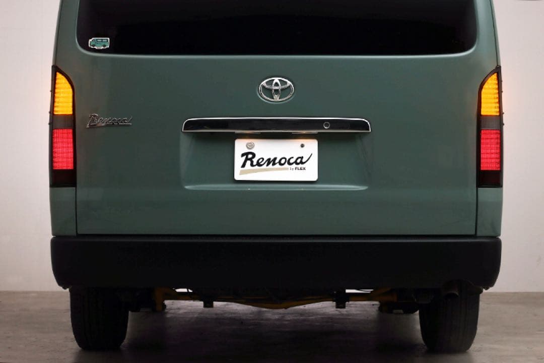 FLEX ハイエース　クラシック　テールランプ