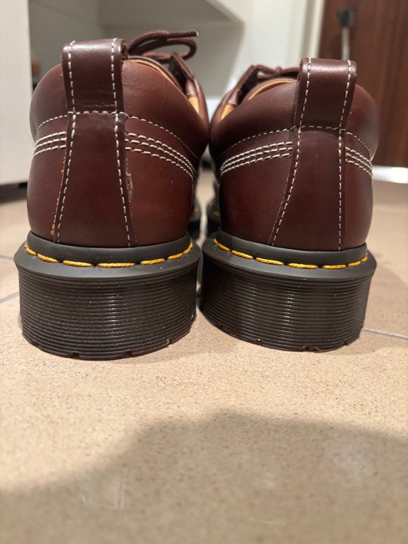 靴 Dr. MARTENS LOWELL SHOE