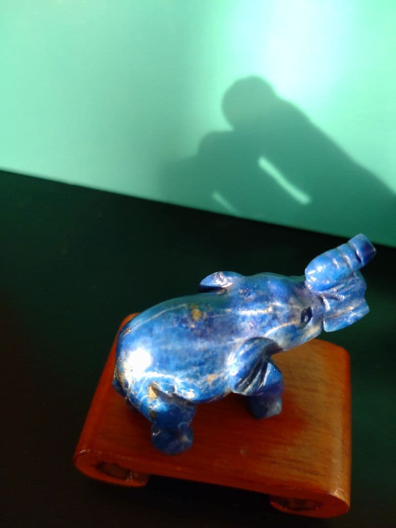 ラピス（瑠璃）の象の置物