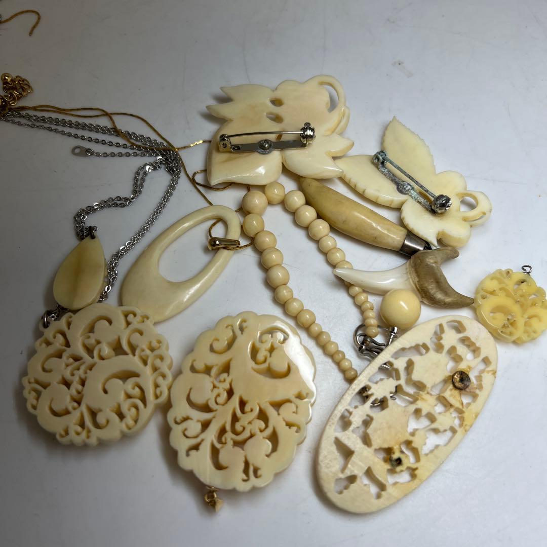 本抹香鯨　アクセサリー色々　69g タトヒサ　東さ8-0126☆2F