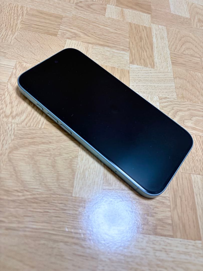 Apple iPhone 16 本体 128GB ティール