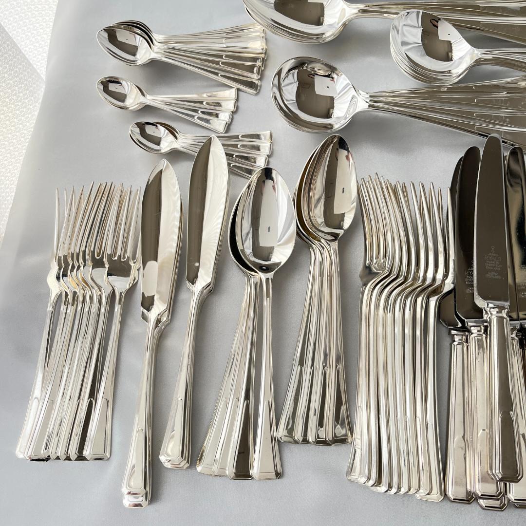 【James Rayls】 アールデコ ディナーフルセット 8名用87本組